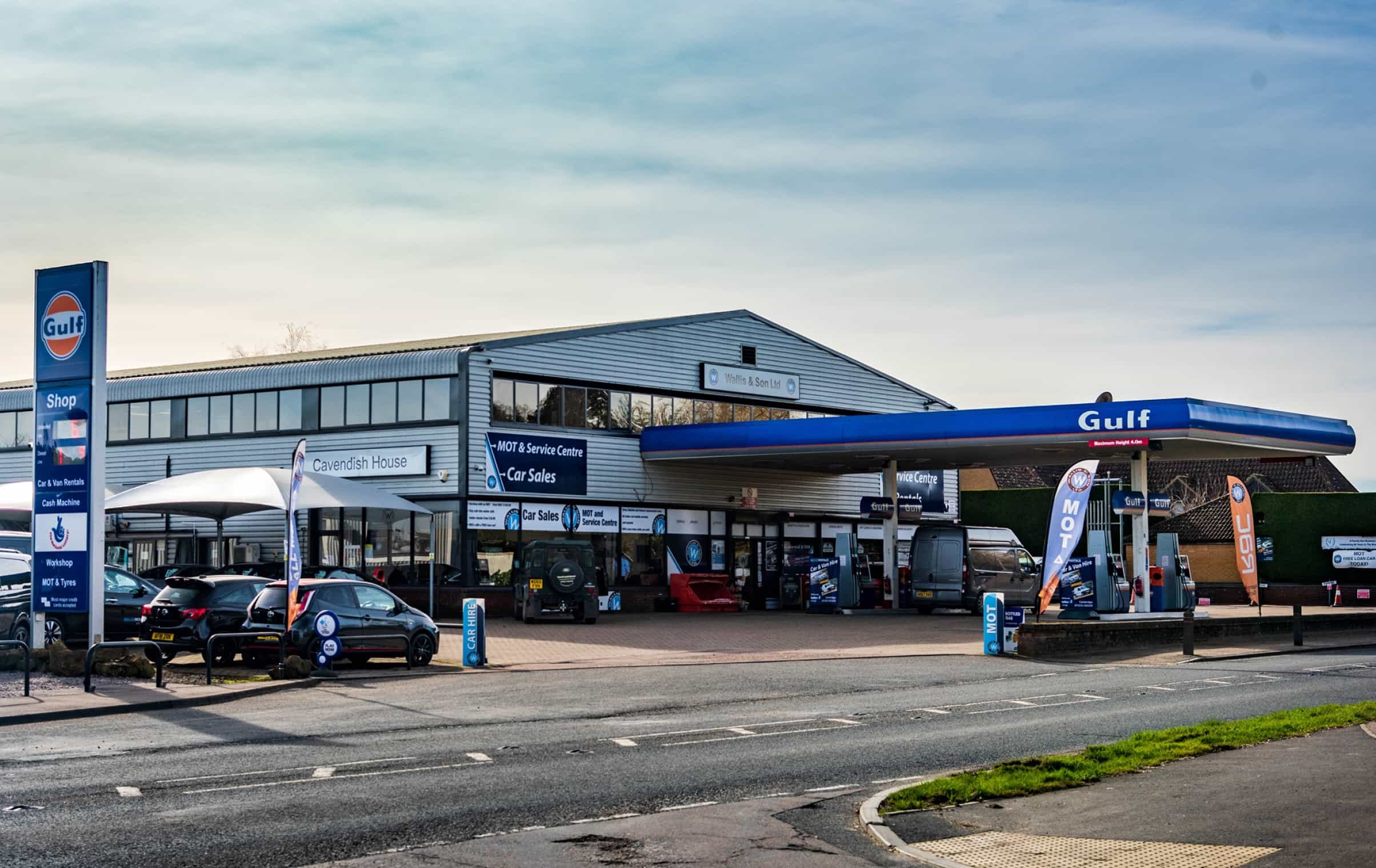 The Wallis & Son LTD forecourt and shop